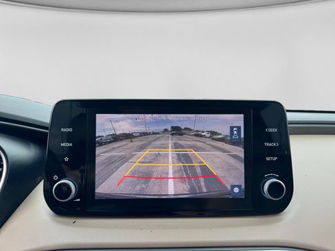 Used 2023 Hyundai Santa Fe SE FWD image 11