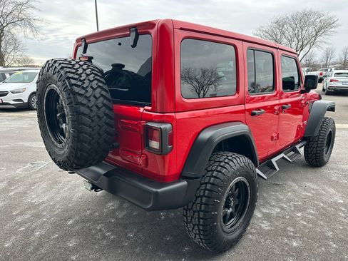 Used 2018 Jeep Wrangler Unlimited Sport S image 7