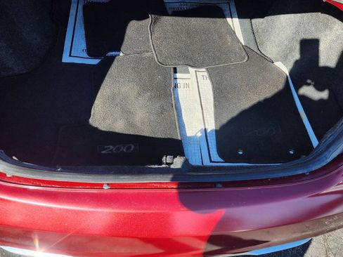 Used 2013 Chrysler 200 Touring FWD image 15