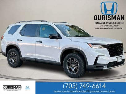 New 2025 Honda Pilot TrailSport
