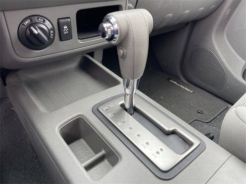 Used 2019 Nissan Frontier SV image 23