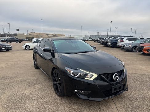 Used 2018 Nissan Maxima SR w/ Midnight Edition image 1