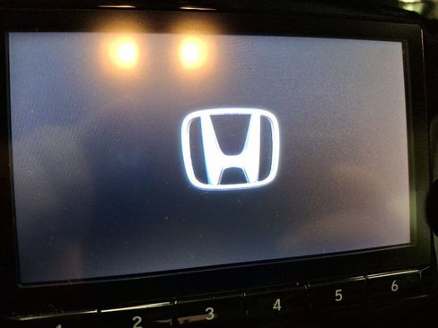 Used 2019 Honda CR-V LX image 24