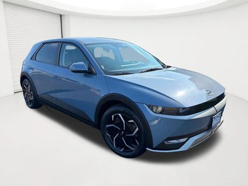 Certified 2024 Hyundai Ioniq 5 SEL AWD/4WD image 3