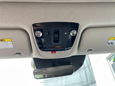 Used 2023 Kia Niro FWD image 19