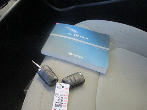 Used 2012 Kia Rio EX w/ Convenience Pkg image 37