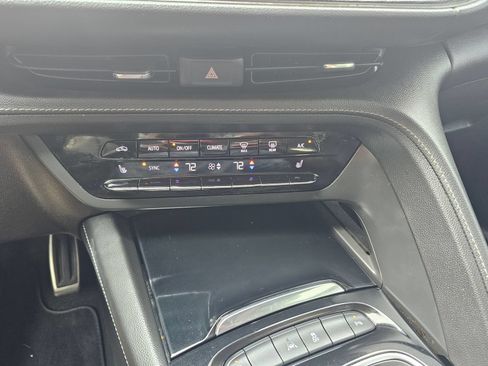 Used 2023 Buick Envision Essence w/ Sport Touring Package FWD image 22
