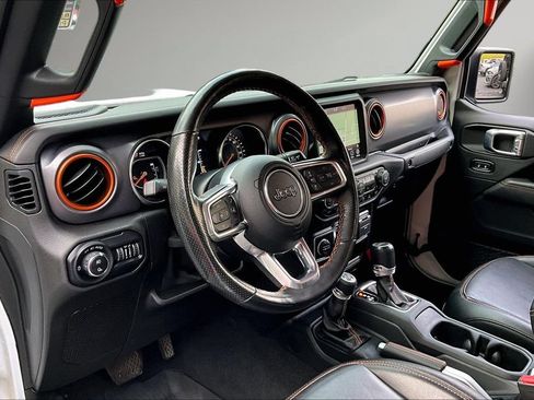 Used 2021 Jeep Gladiator Mojave w/ Uconnect 4C Nav & Sound Group AWD/4WD image 18