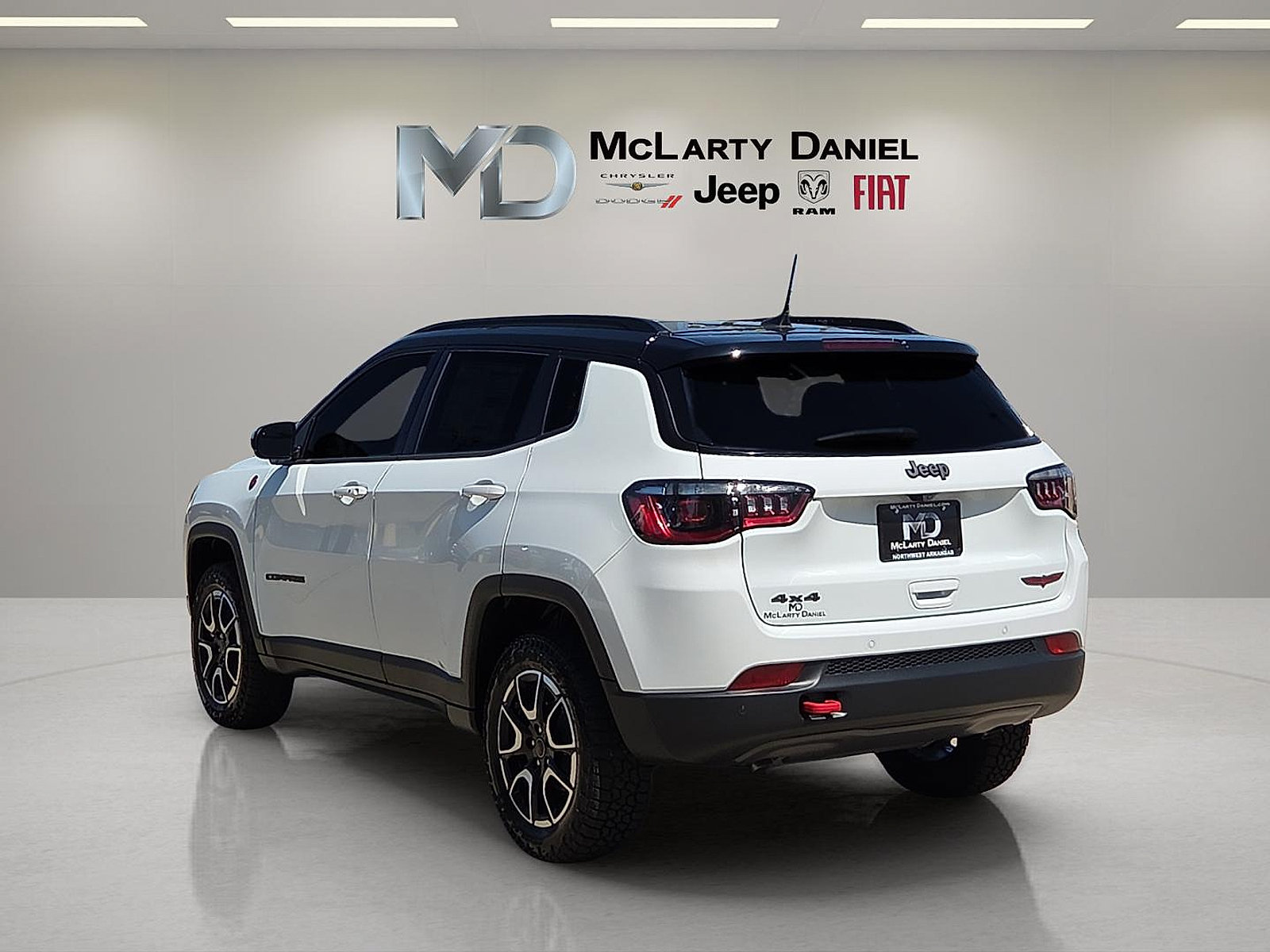 New 2026 Jeep Compass Trailhawk w/ Sun, Sound & Navigation Group AWD/4WD image 4