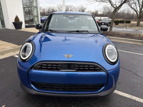 New 2026 MINI Cooper 2-Door Hardtop FWD image 3