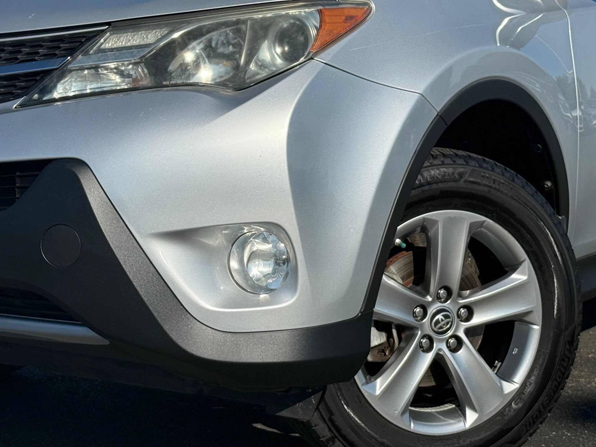 Used 2015 Toyota RAV4 XLE FWD image 3
