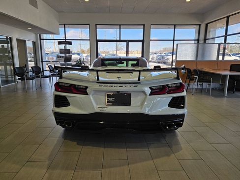 Used 2021 Chevrolet Corvette 2LT image 4