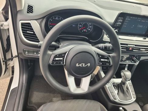 Used 2022 Kia Seltos LX image 30