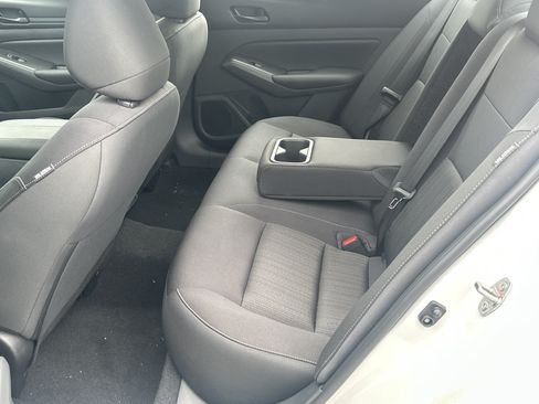 Used 2025 Nissan Altima 2.5 S FWD image 19