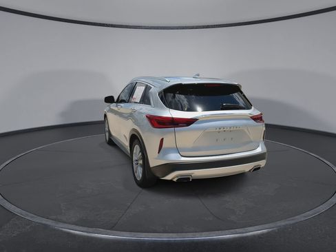 Used 2021 INFINITI QX50 Luxe w/ Cargo Package FWD image 7