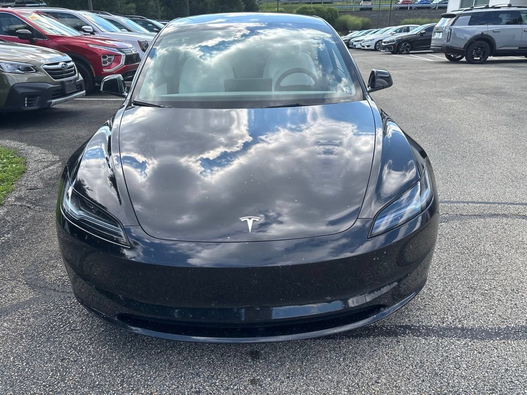 Used 2024 Tesla Model 3 Standard Range RWD image 2