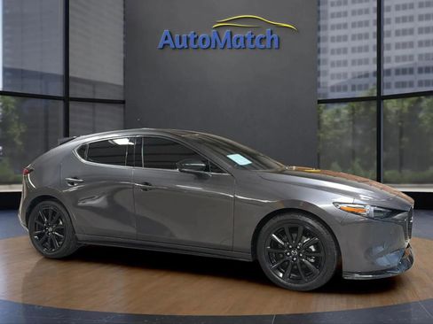 Used 2021 MAZDA MAZDA3 Hatchback w/Premium Plus Pkg AWD/4WD image 13