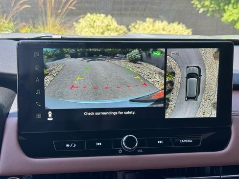 New 2025 Mitsubishi Outlander SEL image 32