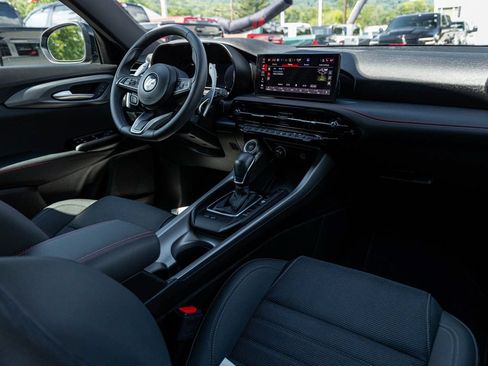 Used 2024 Dodge Hornet R/T w/ R/T Blacktop Package AWD/4WD image 33