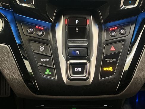 Used 2018 Honda Odyssey Elite image 20