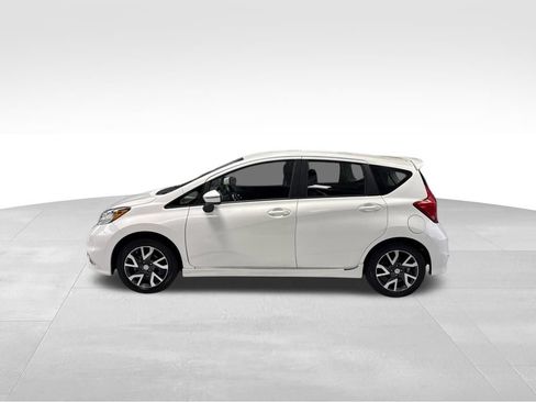 Used 2016 Nissan Versa Note SR w/ SR Tech Package FWD image 2