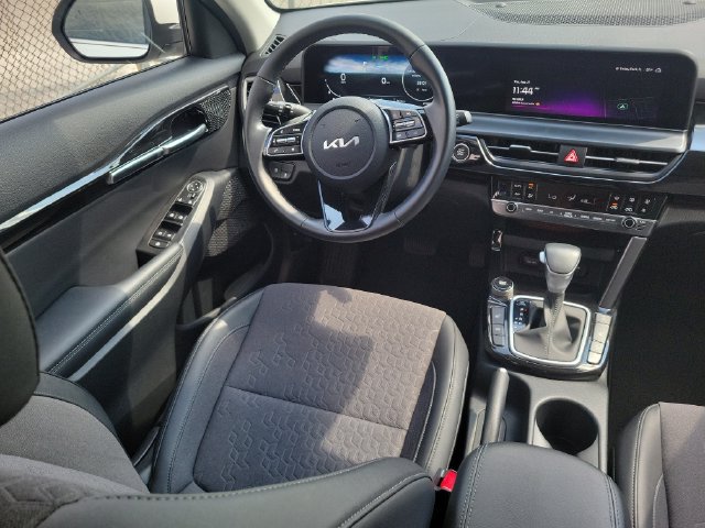 Used 2024 Kia Seltos S AWD/4WD image 13