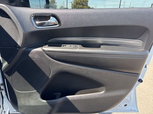 Used 2019 Dodge Durango GT image 9