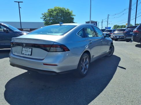 Used 2024 Honda Accord EX image 5