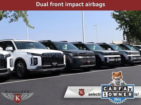 Used 2025 Volkswagen Atlas SE image 33