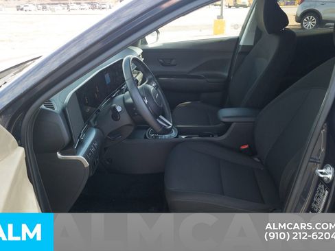 Used 2025 Hyundai Kona SEL image 15