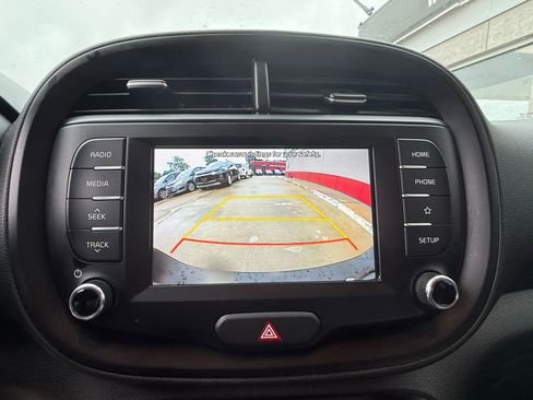 Used 2021 Kia Soul S image 19