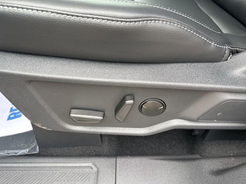 New 2025 Ford Bronco Outer Banks image 16