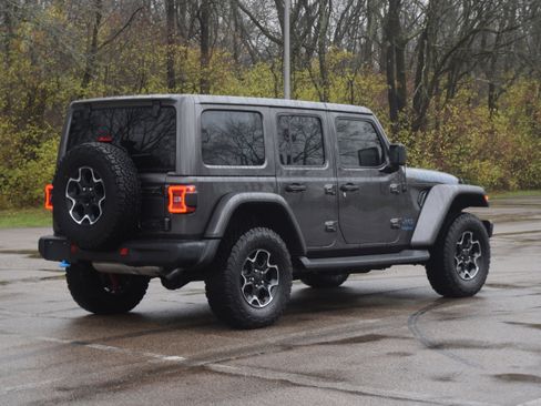 Used 2022 Jeep Wrangler Unlimited Rubicon 4xe w/ Steel Bumper Group image 26