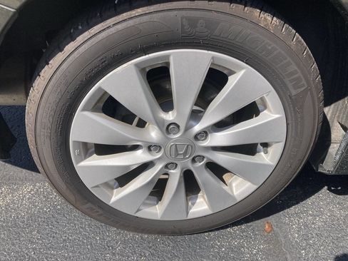 Used 2014 Honda Accord EX-L image 27