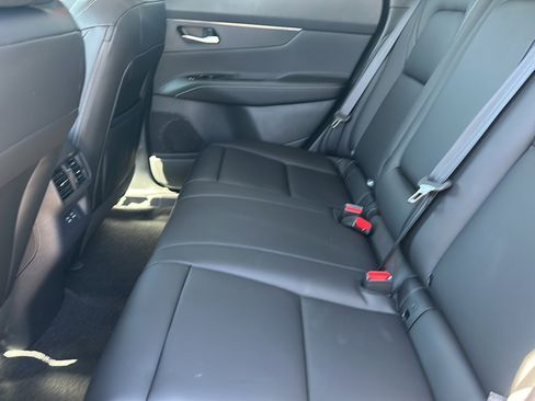 New 2026 Nissan Murano SV image 15