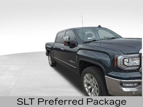 Used 2017 GMC Sierra 1500 SLT w/ SLT Premium Package AWD/4WD image 5
