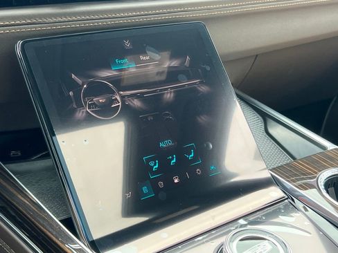 New 2026 Cadillac Escalade Luxury RWD image 56