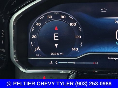 Used 2022 Chevrolet Silverado 1500 High Country w/ High Country Premium Package AWD/4WD image 18