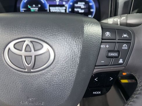 New 2026 Toyota Camry XLE image 30