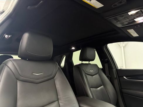 Used 2020 Cadillac XT5 Premium Luxury FWD image 29