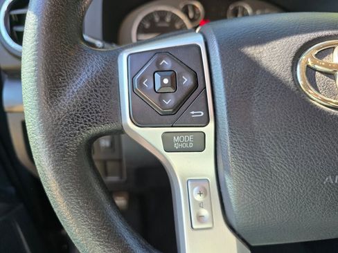 Used 2017 Toyota Tundra SR5 image 26