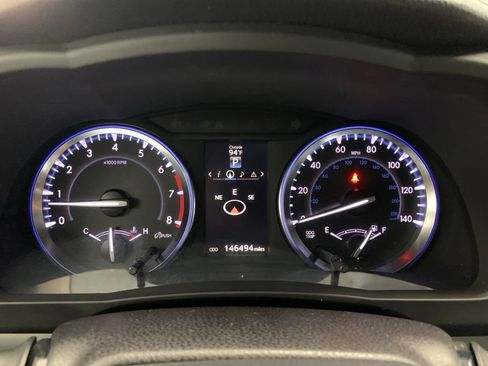 Used 2014 Toyota Highlander XLE FWD image 19