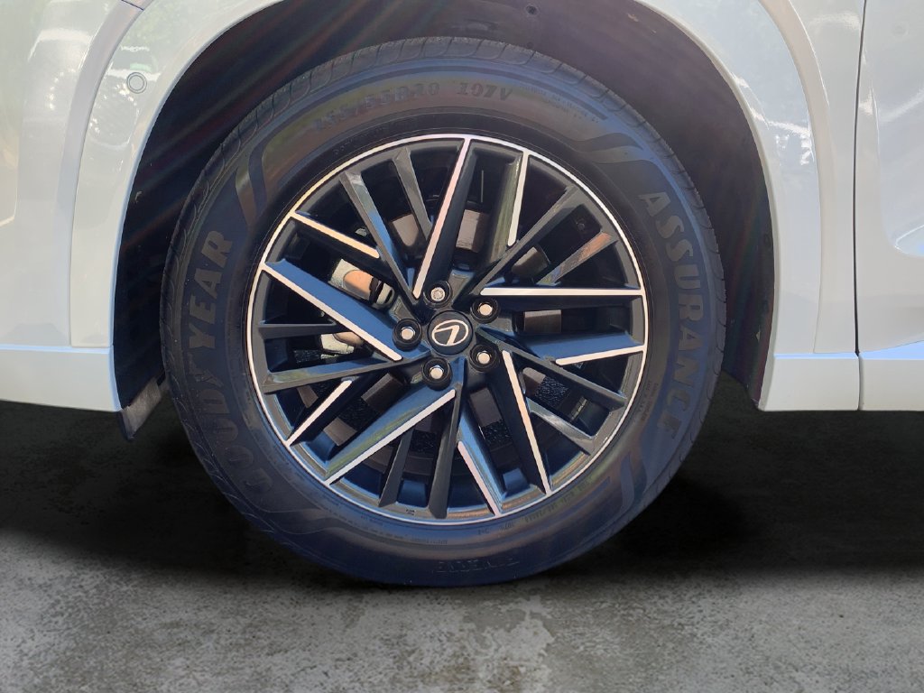 Used 2026 Lexus TX 350 AWD w/ Technology Package image 46
