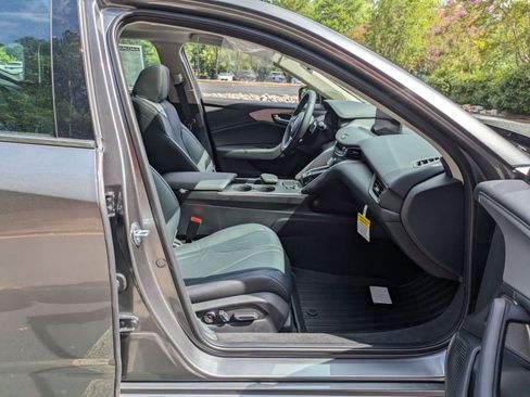 New 2025 Acura TLX w/ Technology Package image 28