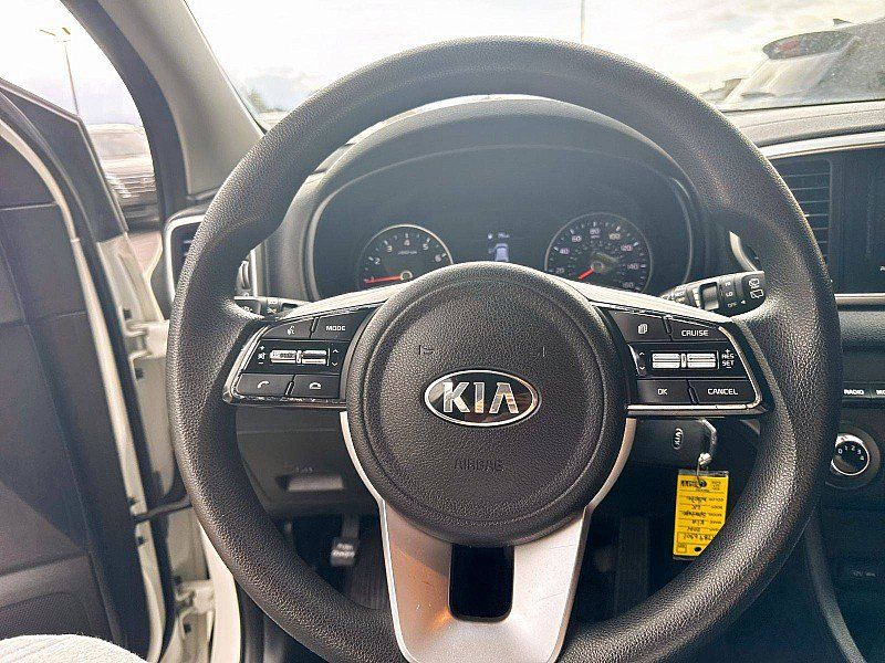 Used 2021 Kia Sportage LX AWD/4WD image 20