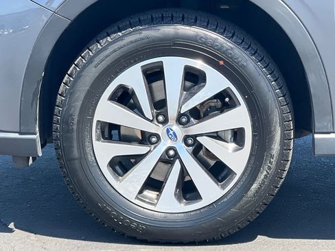 Used 2021 Subaru Outback Premium w/ Popular Package #1 image 28