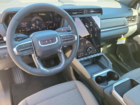 New 2026 GMC Terrain Elevation w/ Black Edition image 10