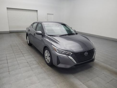 Used 2025 Nissan Sentra S FWD image 13