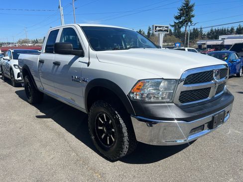 Used 2015 RAM 1500 ST w/ SXT Appearance Group image 6