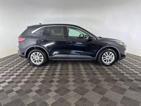Used 2021 Ford Escape SE FWD image 4